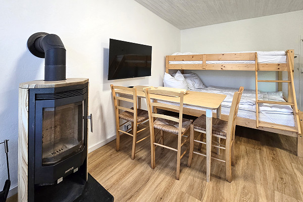 Wohnbereich im Bungalow in Ahlbeck mit Kamin